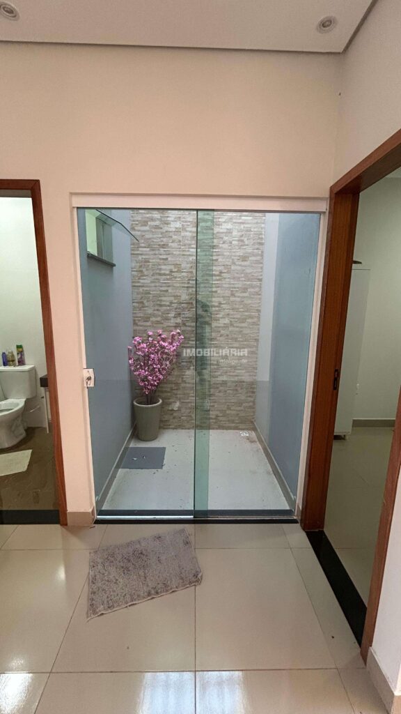 Casa à venda com 45m², 2 quartos e 2 vagas