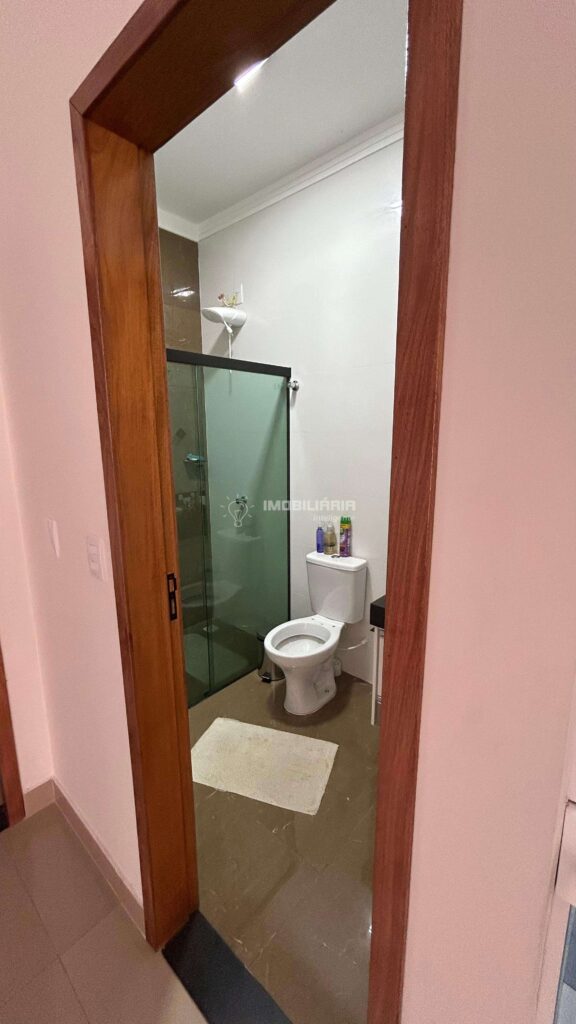 Casa à venda com 45m², 2 quartos e 2 vagas