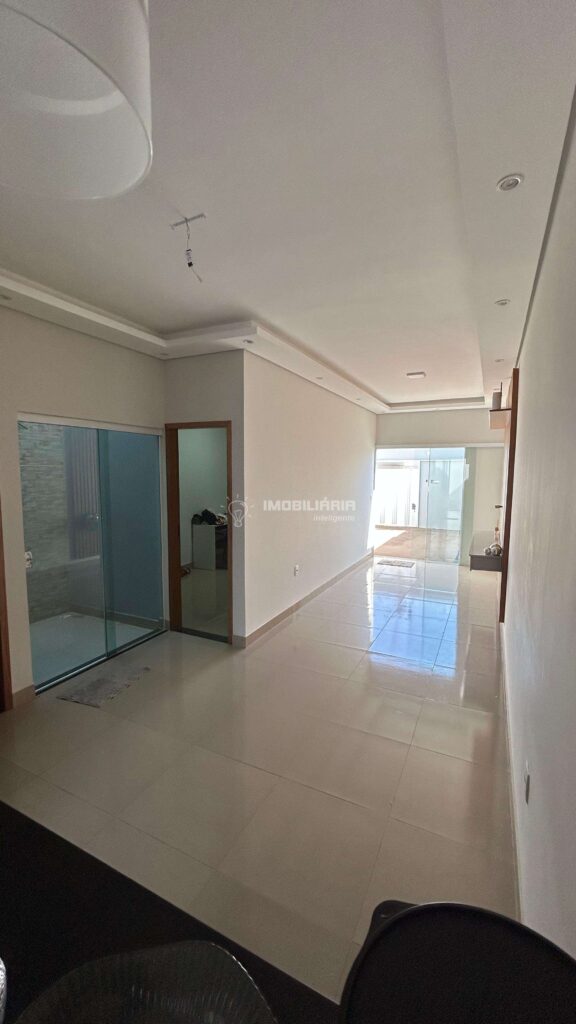 Casa à venda com 45m², 2 quartos e 2 vagas