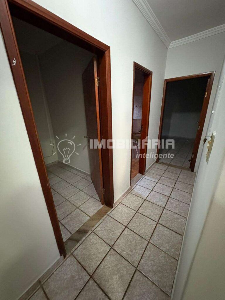 Casa à venda com 175m², 3 quartos e 2 vagas
