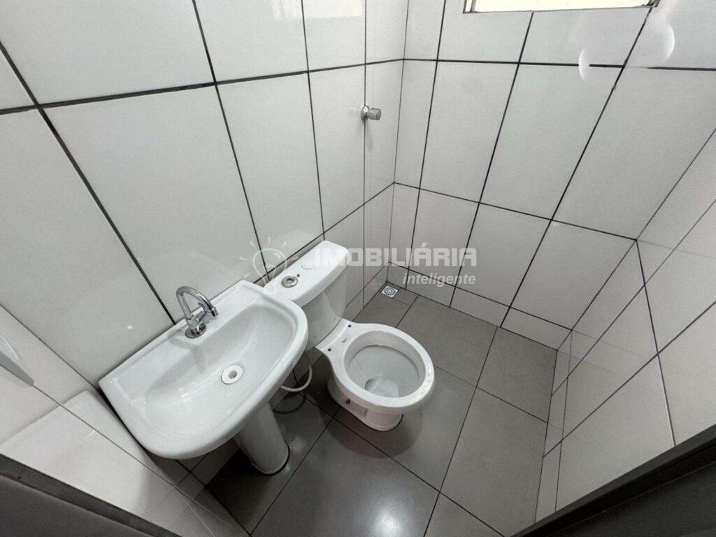 Casa à venda com 130m², 3 quartos e 4 vagas