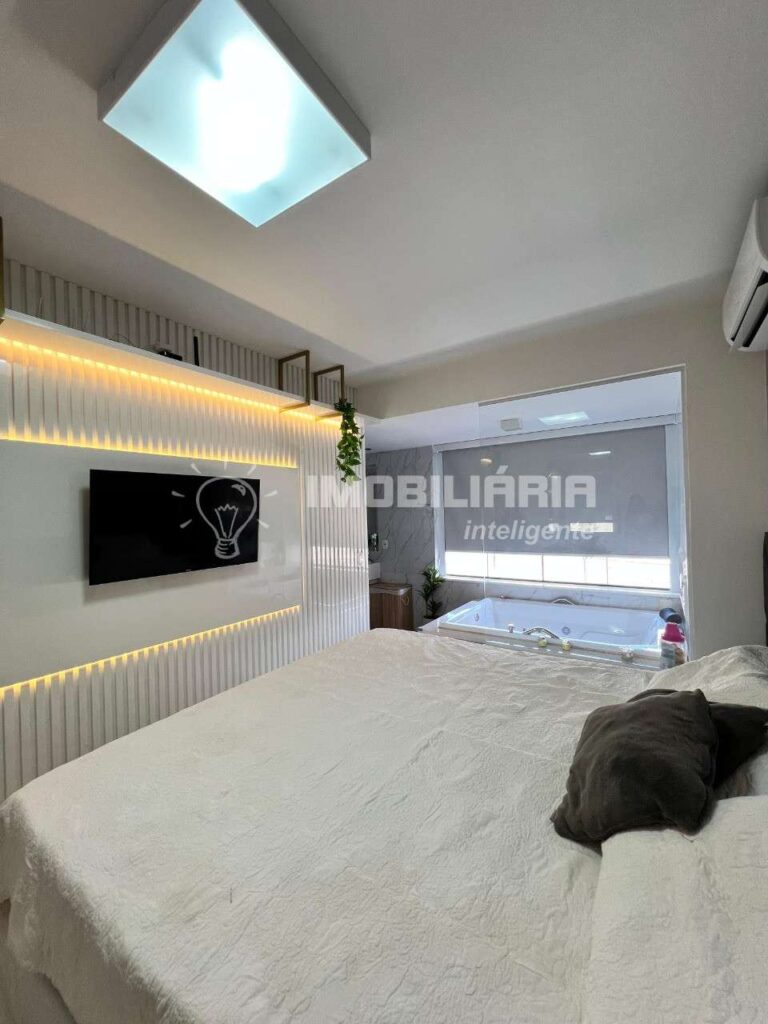 Casa à venda com 318m², 4 quartos e 2 vagas